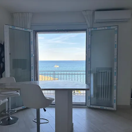 Apartment Gold Edition *